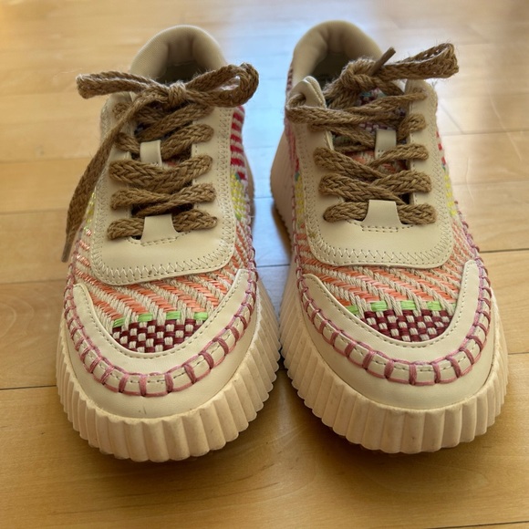 Dolce Vita Women’s Daran Wedge Sneaker - Picture 8 of 14